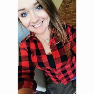 Meet your Posher, Meaghan